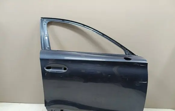 Cupra Formentor Front door 