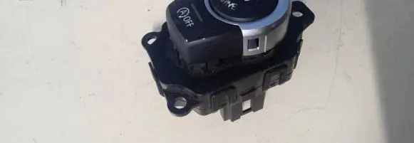 BMW 5 F10 F11 Engine start stop button switch 9229564