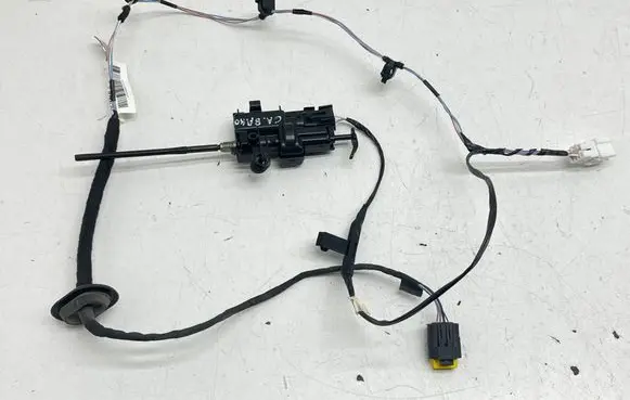 Renault Captur Fuel tank cap lock motor 8200312600 241634339R