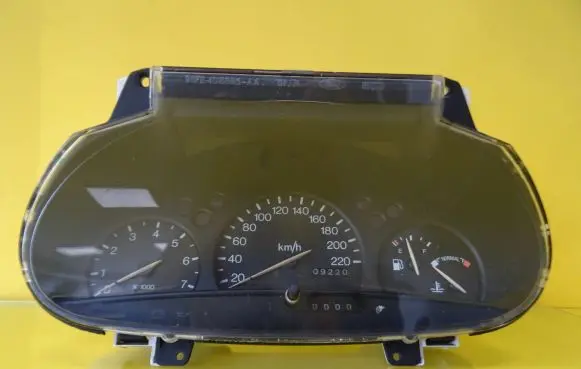 Ford Escort Speedometer (instrument cluster) 96FB10B885AA 431042D 96FB10848BA