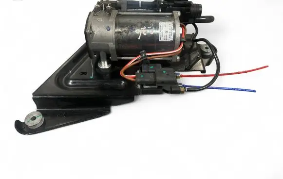BMW i4 Air suspension compressor/pump 6894450