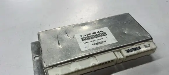 Mercedes-Benz GLC C253 Air suspension control unit module (rear) A2539001401 A2C7394581200 162663308388