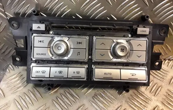 Jaguar XF X250 Interior fan control switch 8X2318C858AG