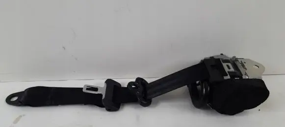 Fiat 500X Rear seatbelt