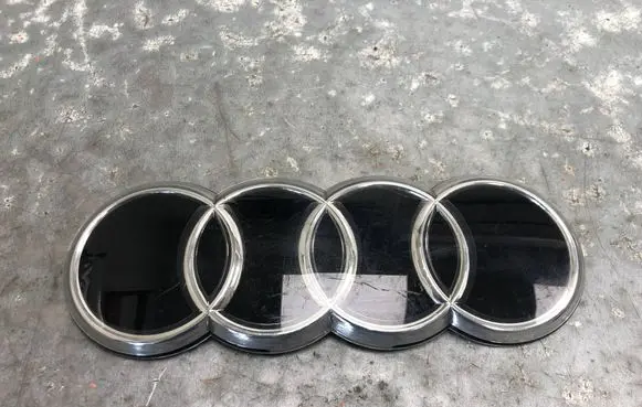 Audi Q4 e-tron Manufacturer badge logo/emblem 89A853605-BILI 89A853605