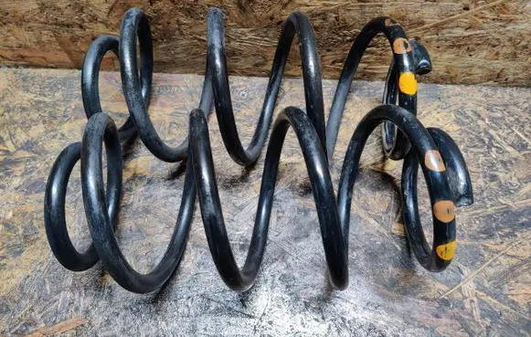 Mercedes-Benz CLA C117 X117 W117 Rear coil spring