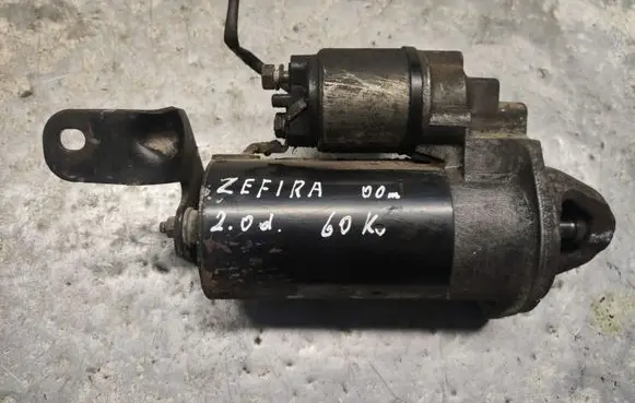 Opel Zafira A Starter motor