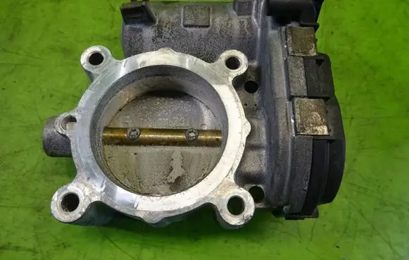 Infiniti Q30 Throttle valve A2701410025