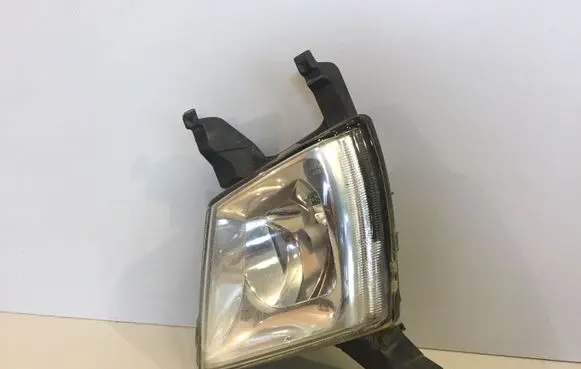 Peugeot 407 Front fog light 964194568003 2400869093 42170999900