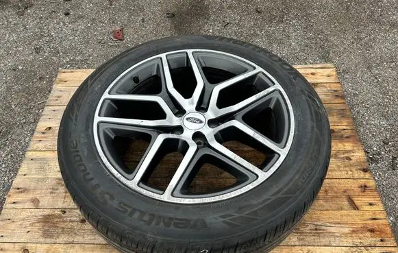 Ford Explorer V R20 alloy rim FB531007EA