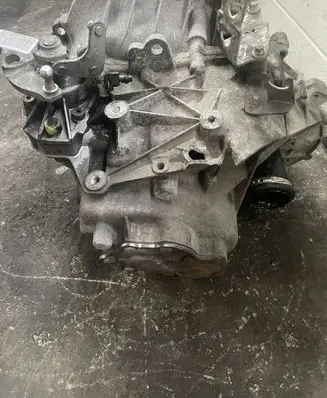 Manual 6 speed gearbox