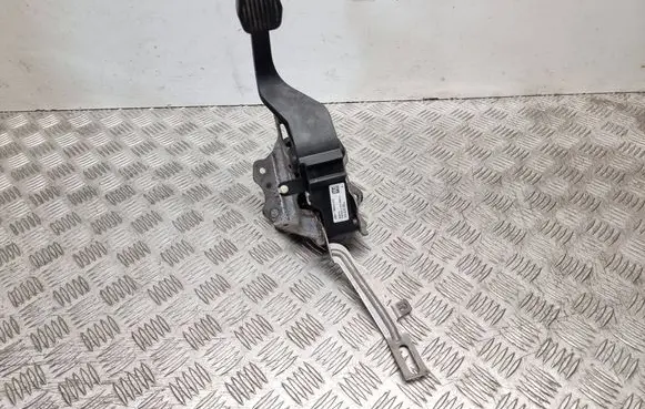 Ford Focus Clutch pedal JX617B633CC BQ6FA 1V617B633CC