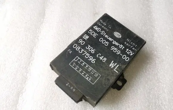 Opel Calibra Light module LCM 90306048 5DE00595900 5DE005959