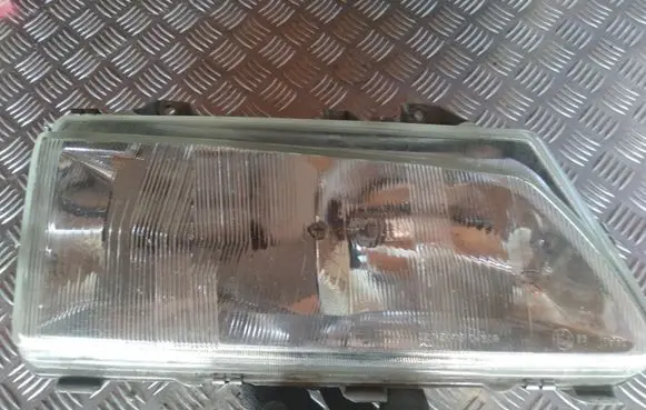 Peugeot 806 Headlight/headlamp
