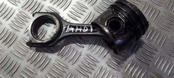 Peugeot 206 Piston with connecting rod