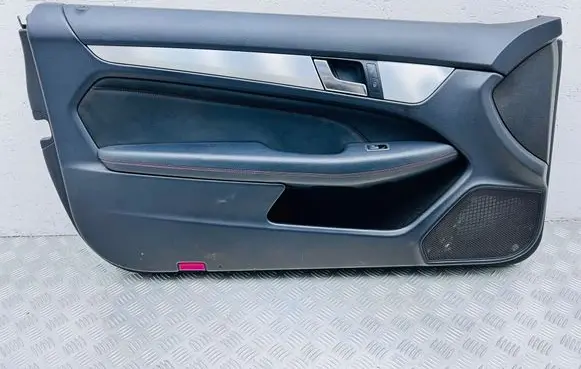 Mercedes-Benz C W204 Front door card panel trim 0003571771 201209111711 A2047207371