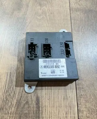 Mercedes-Benz E W211 Comfort/convenience module 2115452132