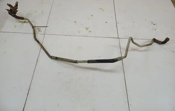 Toyota Avensis Verso Air conditioning (A/C) pipe/hose 