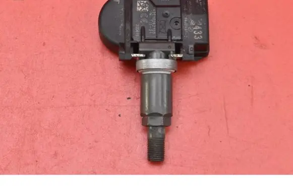 Tesla Model 3 Sensor 1074812-00-B