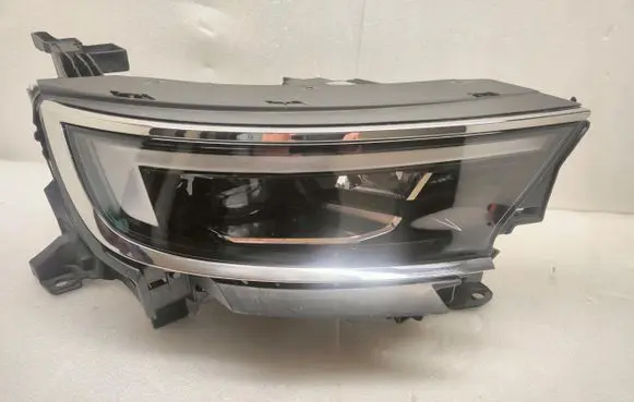Opel Mokka B Headlight/headlamp