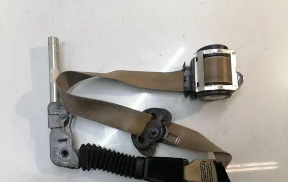 BMW 5 E60 E61 Front seatbelt 601629600D