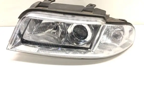 Audi A4 S4 B5 8D Headlight/headlamp