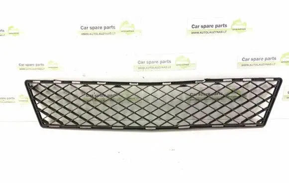 Mercedes-Benz GLK (X204) Front bumper lower grill 2048851723 A2048851723