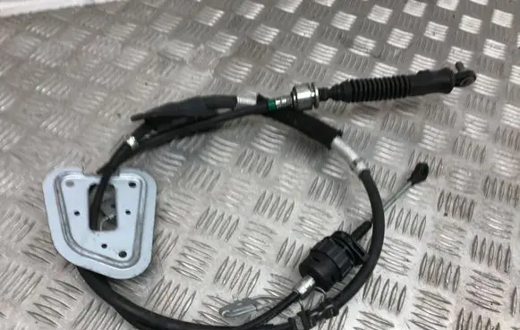 Lexus RX III Gear shift cable linkage
