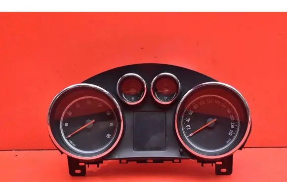 Opel Astra J Speedometer (instrument cluster) 13355666