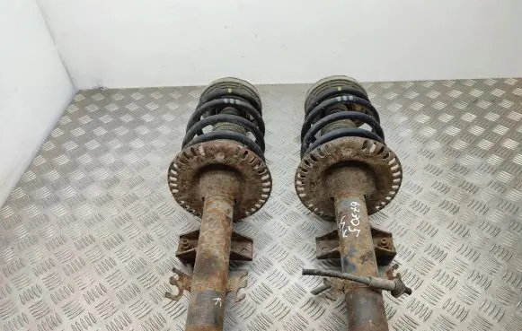 Volkswagen Transporter - Caravelle T5 Front shock absorber/damper