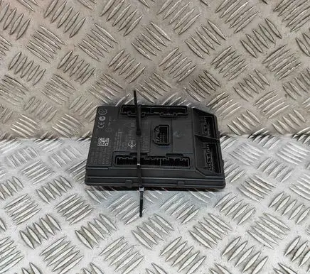 Honda CR-V Central body control module A2C19861200 38800TNRE121M1