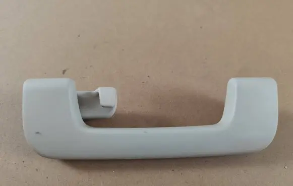 Audi A6 S6 C6 4F Rear interior roof grab handle 8P0857607N 8P0857607