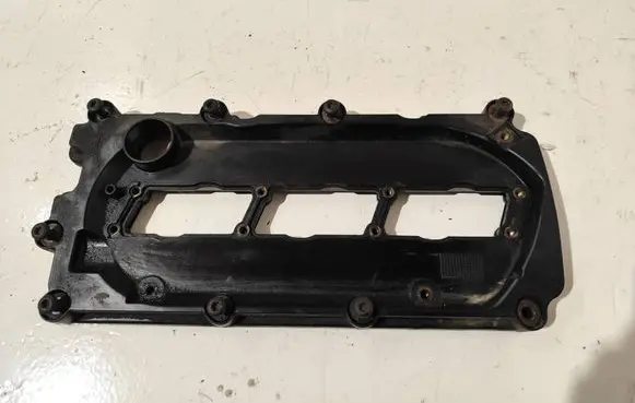 Audi A6 S6 C6 4F Rocker cam cover 059103469t