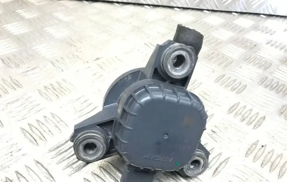 Toyota Prius (XW30) Electric auxiliary coolant/water pump G904048010