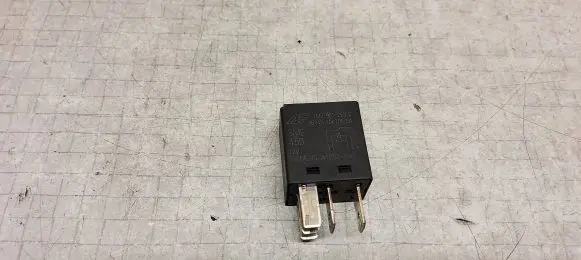 Seat Alhambra (Mk1) Other relay 7M0951253C 95VW10K705
