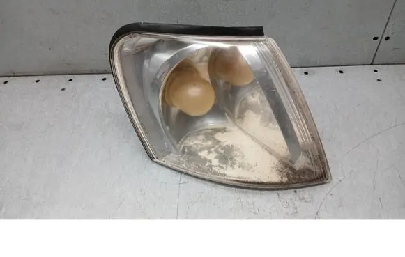 Mitsubishi Space Star Front indicator light 
