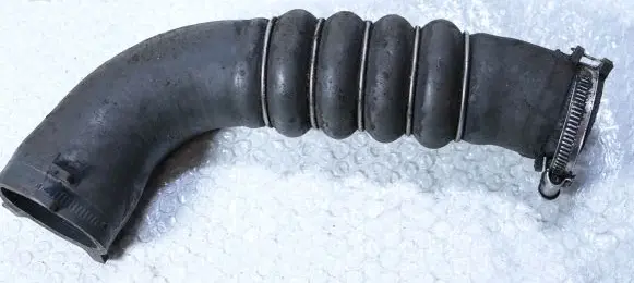 Audi A6 S6 C6 4F Intercooler hose/pipe 4F0145738F