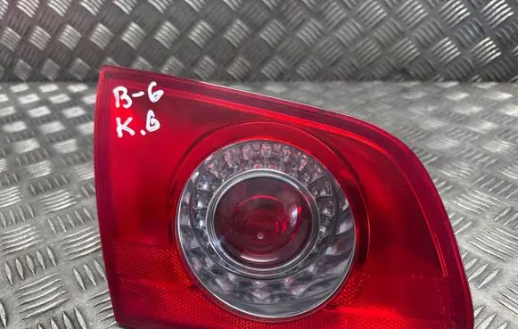 Volkswagen PASSAT B6 Tailgate rear/tail lights 3C9945093