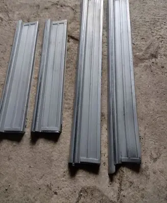 Mercedes-Benz S W116 sill trim set (inner) 