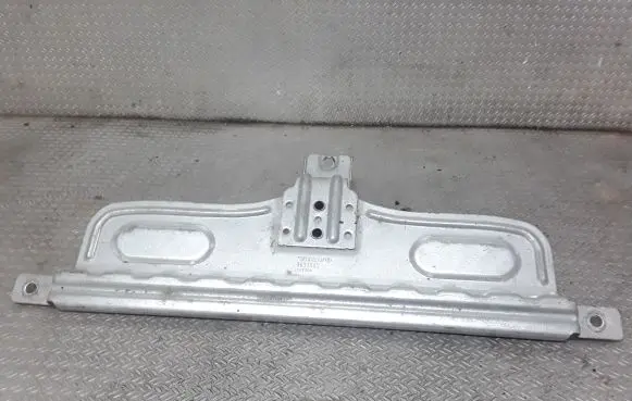 Battery bracket