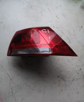 Volkswagen Golf VII Rear/tail lights 5G0945096M