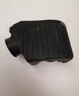 Mercedes-Benz C W203 Intake resonator A2710900804