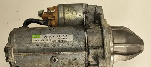 Mercedes-Benz C W203 Starter motor 0051511301 D7R46 60622KZC
