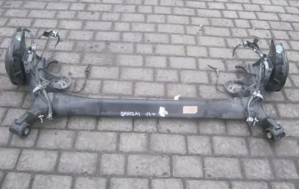 Nissan Qashqai Rear axle beam 