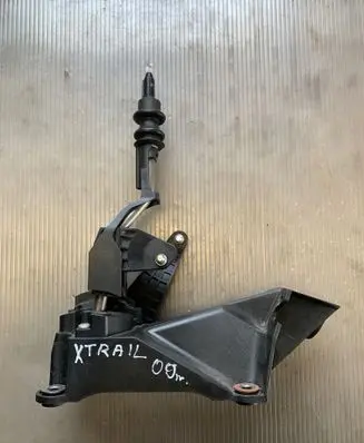 Nissan X-Trail T31 Gear shifter/selector JD500 50298803
