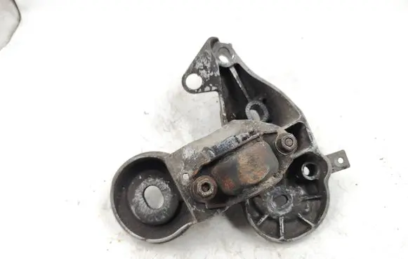 Audi A6 S6 C6 4F Engine mounting bracket 4F0199352F