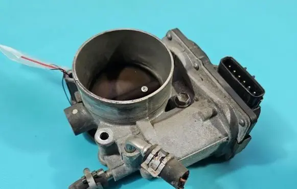 Lexus RX 330 - 350 - 400H Throttle body valve 22030-0A020 IMPRK1439584