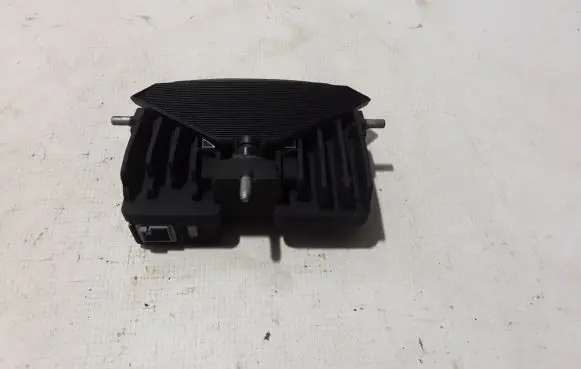 Windshield/windscreen camera
