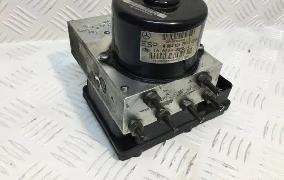 Mercedes-Benz C W203 ABS Pump A0044312912