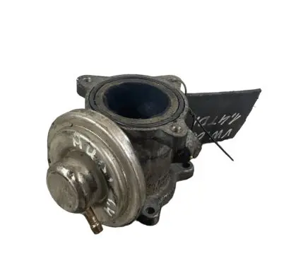 Volkswagen Polo IV 9N3 EGR valve 045129637A